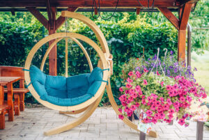 southern porch outdoor reading nook